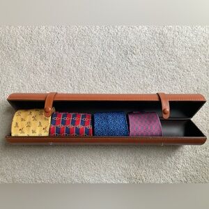 Giorgio Pizzitutti leather tie holder
